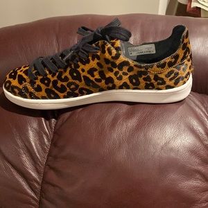 Shultz sneakers womens brand new
